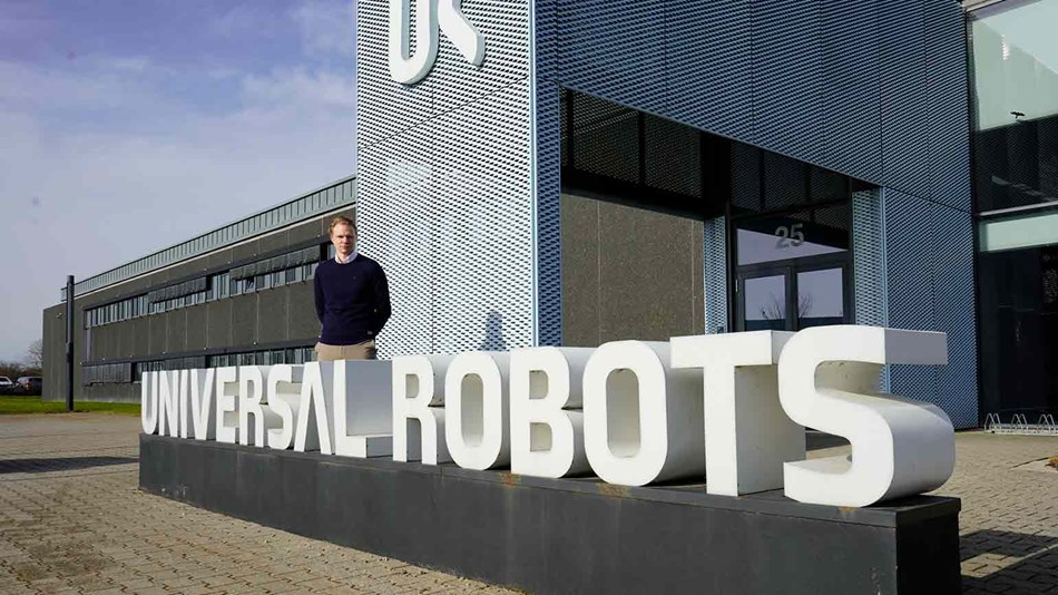 Universal Robots Business Milestone by Hiring 1,000th - Robotics 24/7